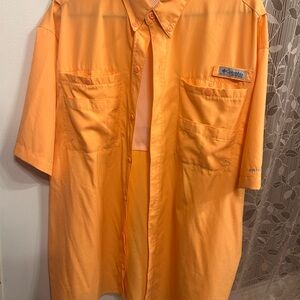 Columbia Men's Orange Casual Button Down Shirt